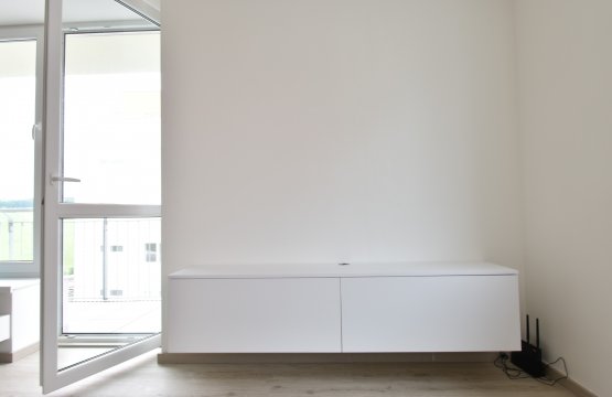 Kuchyně v minimalistickém designu Bystrc