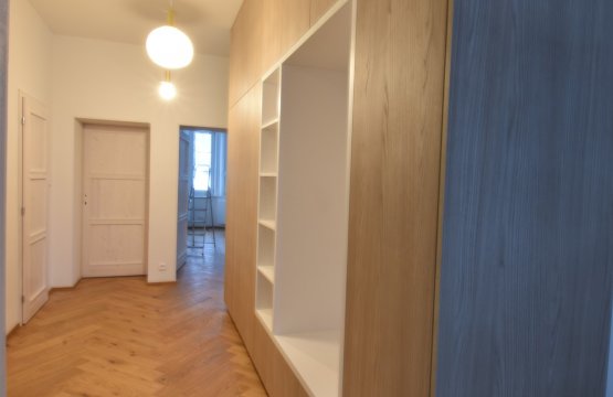 Kuchyně na míru Evermat mint
