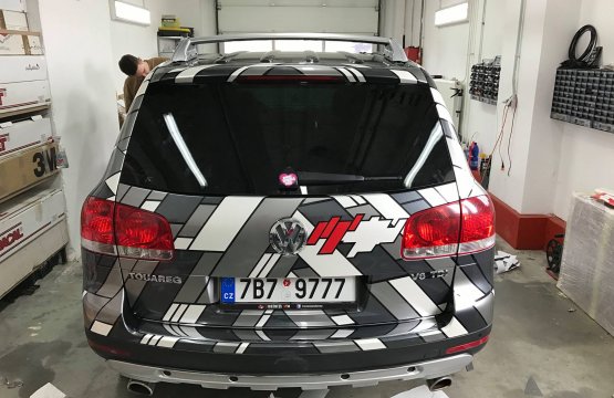 Polep našeho firemního vozu