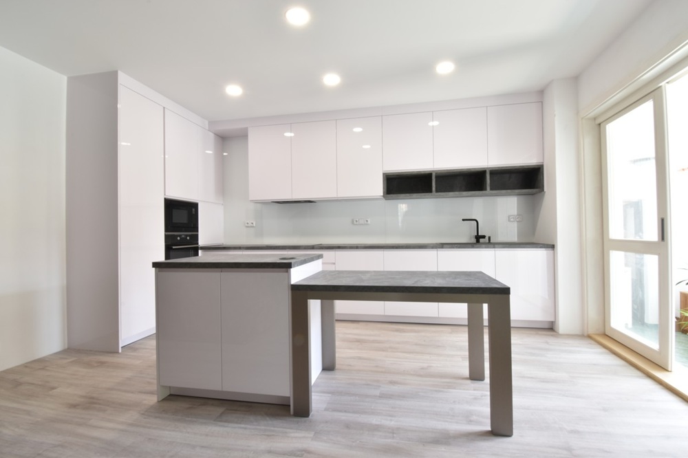 Kuchyně s ostrůvkem